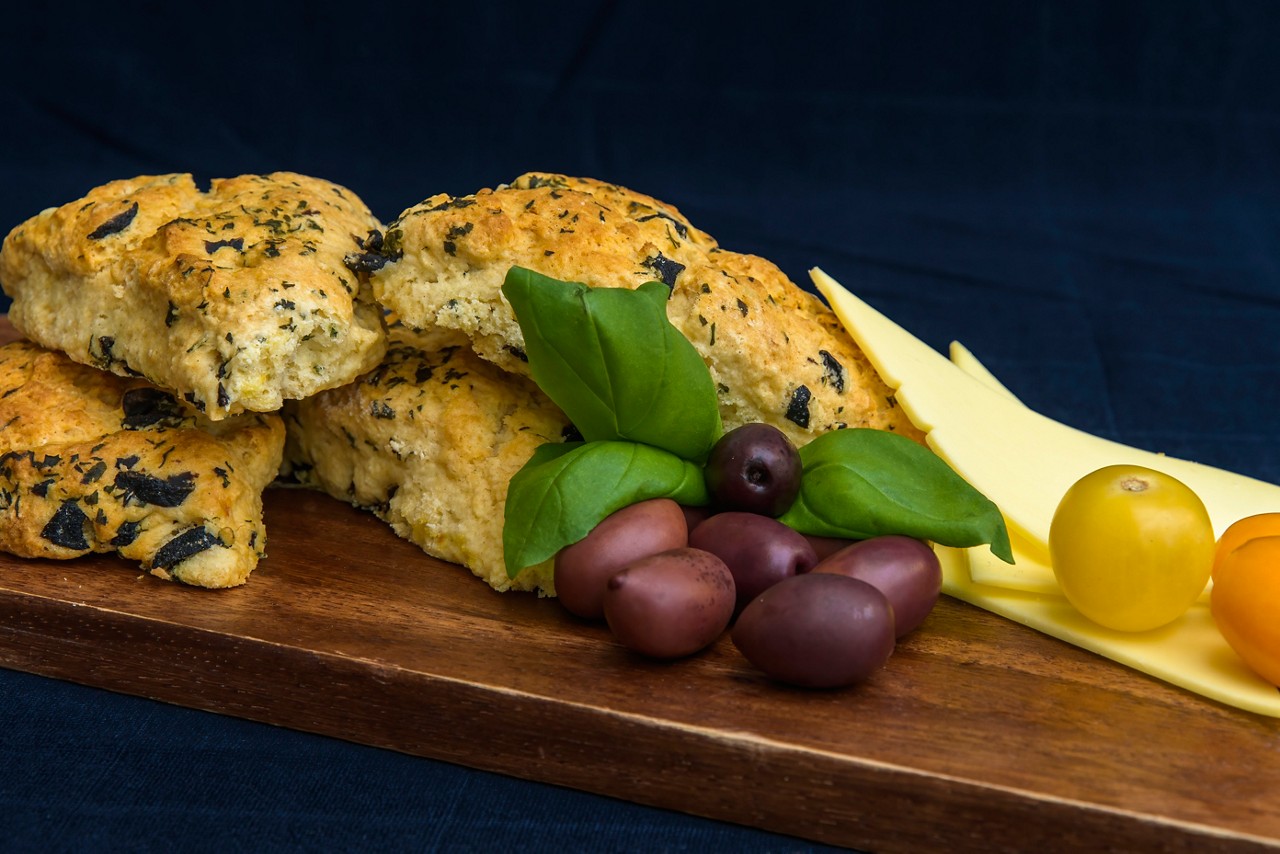 Black olives and basil scones